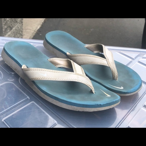 Nike Celso White Thong Flip Flop Sandal Size W9 - Picture 10 of 12